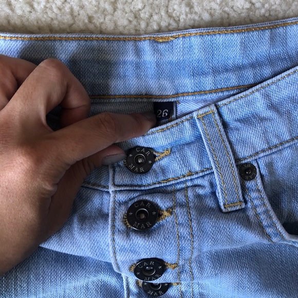 LF CARMAR Denim Shorts - Picture 3 of 4